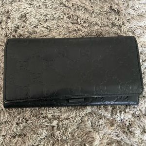 Gucci black wallet